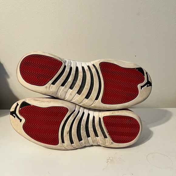 Retro Jordan 12 Gym Red Men’s Size 10 - Picture 5 of 5